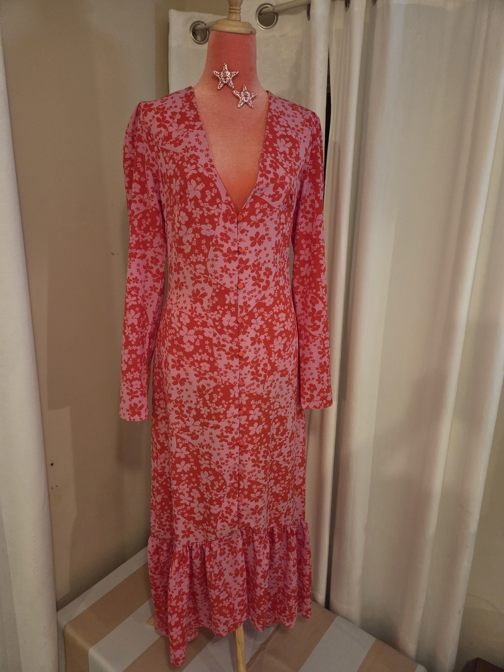 ASOS Red Floral V-Neck Long Sleeve Maxi Dress & Sea Shell Earrings